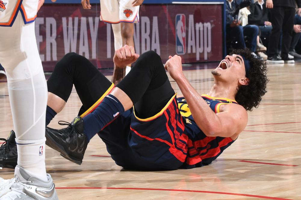 巴共同效力 巴共同效力